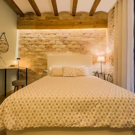 Novus Homes Poble Sec * Barselona