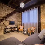 Novus Homes Poble Sec ברצלונה